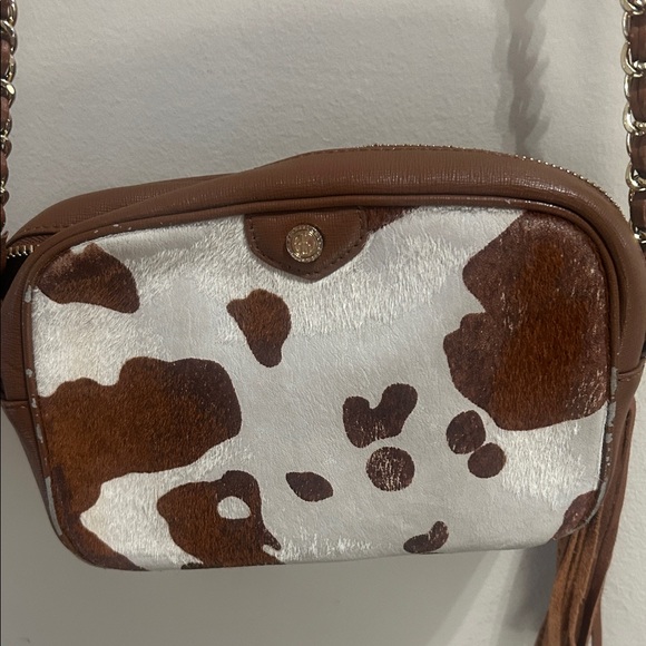 Chic Cowhide Crossbody Bag with Chain Strap - Picture 2 of 13